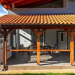 Villa Katarina - By Guide