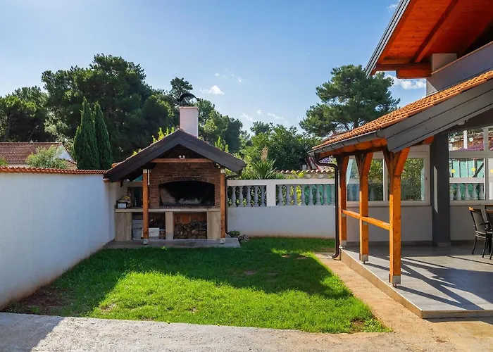 Katarina - By Guide *